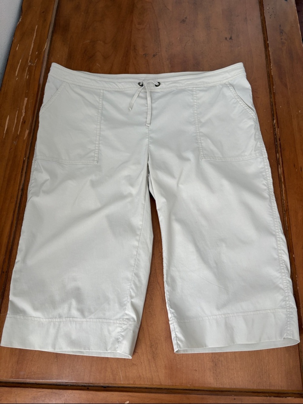 Prana Beige Drawstring Capri Pants Size XL